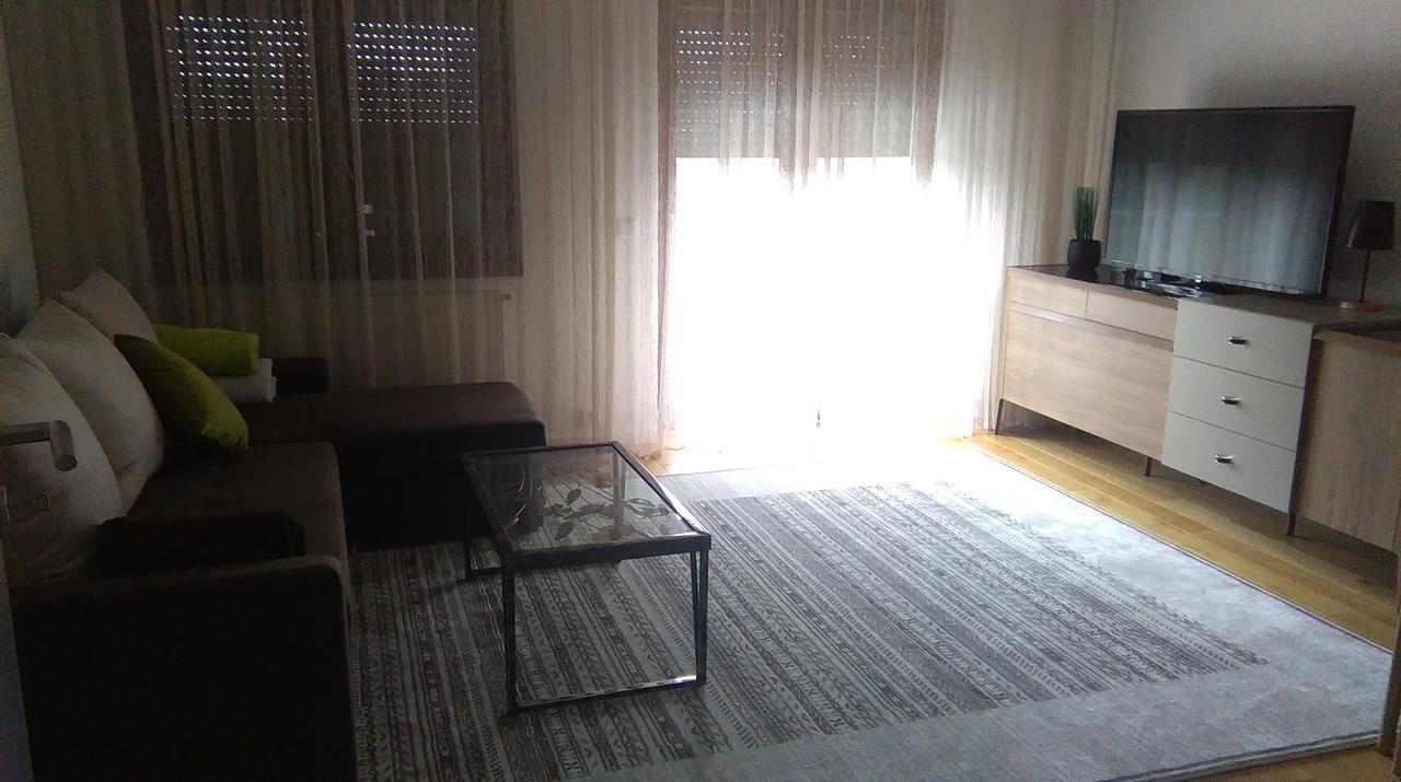 Vacation Home ซาราเยโว ภายนอก รูปภาพ